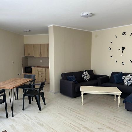 Apartment In Qerret 골렘 외부 사진