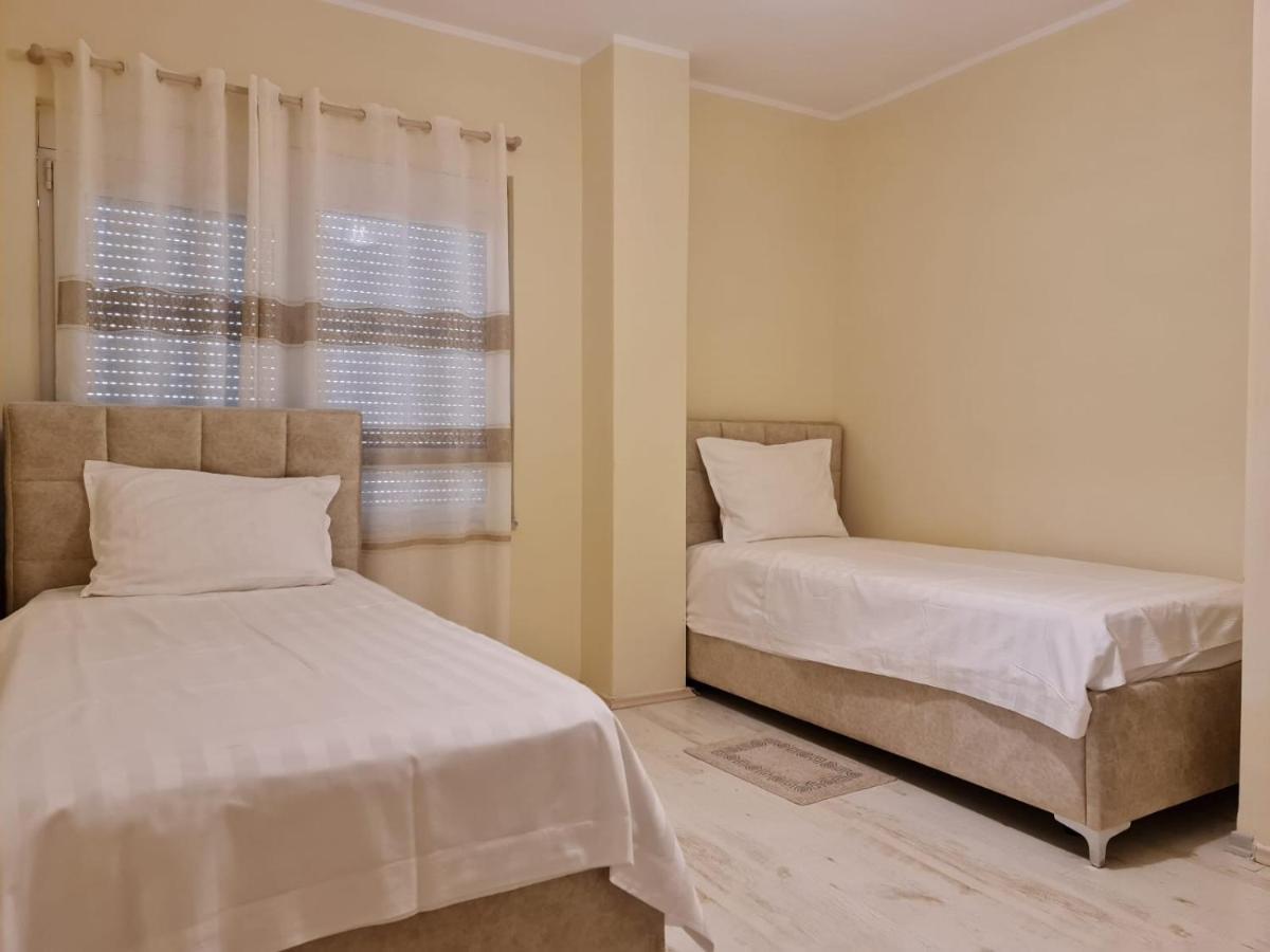 Apartment In Qerret 골렘 외부 사진