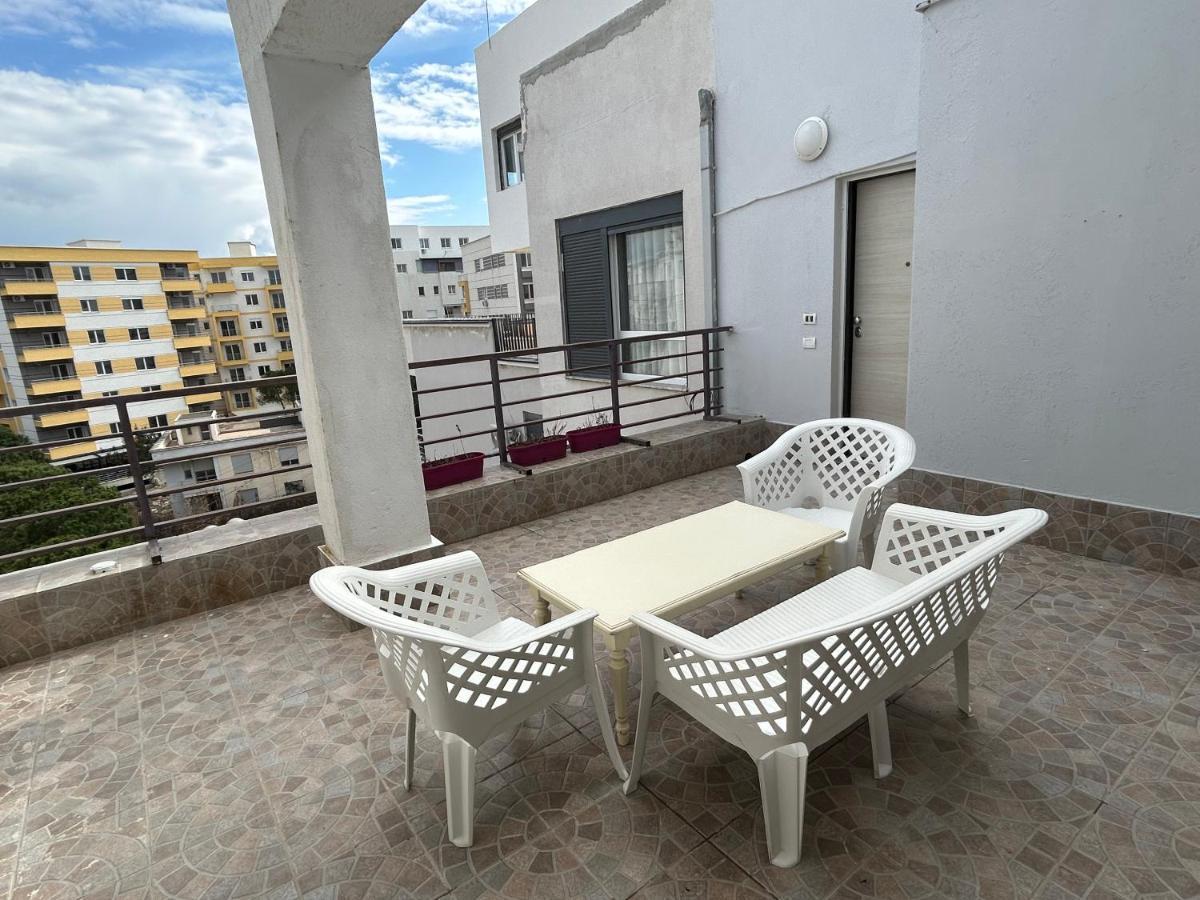 Apartment In Qerret 골렘 외부 사진